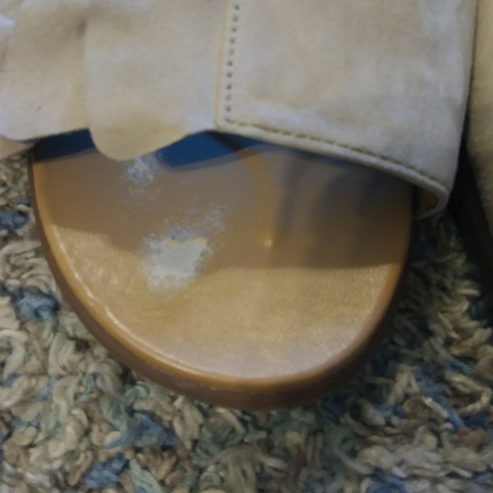Vionic Roni Suede Ruffle Slide Sandal Size… - Picture 2 of 5